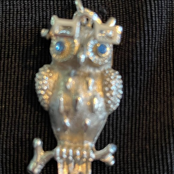 Owl with glasses pendant - Picture 2 of 2